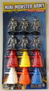 325 Toy: Cybermen and Dalek battle pack