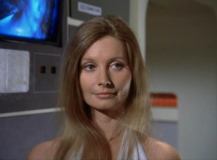 Catherine Schell  nackt