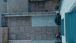 MissQuillGoesOutside