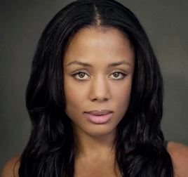 Nina Toussaint-White