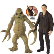 CO Walkie Talkies Ninth and Slitheen.jpg (42 KB) Ninth Doctor and Slitheen