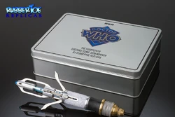 Rubbertoe-14-sonic-3.jpg (988 KB) The replica placed next to the closed tin.