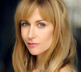 Katherine Kelly headshot