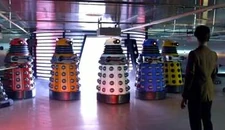 Nové Dalecké Paradigma, jehož zástupci byli barveně rozlišeni podle funkcí