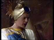 LonCroppedPoorly.jpg (27 KB) Here's the full frame as taken from the official DVD. Note the prominent black bars on the left and right. These should never be in any photo you upload.