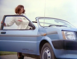 K9AGirlBF Metro Politan-door open