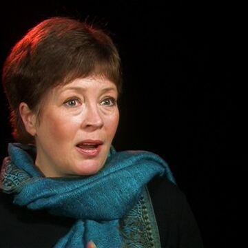 Rosalind miles actress