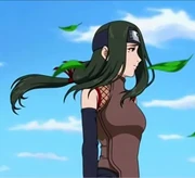 Kimy, una guardaespaldas y hermana menor de Hanare