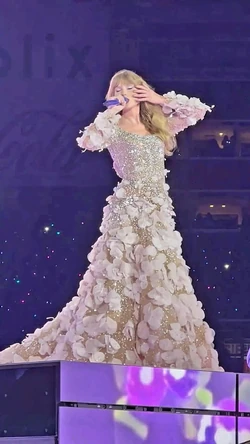 The Eras Tour Speak Now set gallery | Taylor Swift Wiki | Fandom