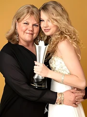 Andrea Swift | Taylor Swift Wiki | Fandom