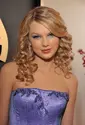 2008 Grammy Awards red carpet 19.webp (246 KB)