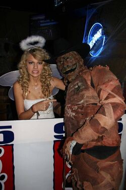 Taylor Swift Dressed Up As A Squirrel For Halloween 2021 And It's