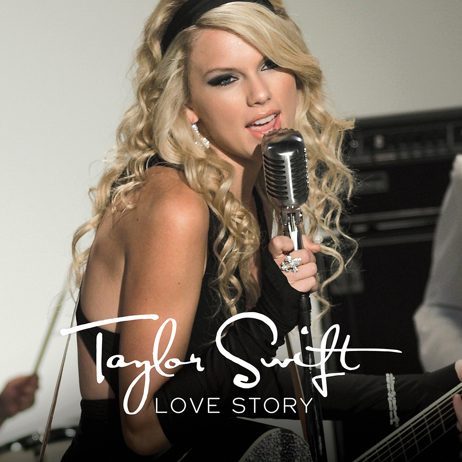 love story taylor swift balcony