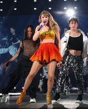 Backup dancers | Taylor Swift Wiki | Fandom