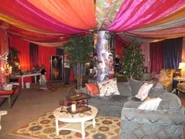 T-Party room 2.jpeg (665 KB)