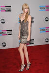 Taylor Swift - 2010 American Music Awards (22)