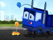 Umicar gives dump truck a balloon