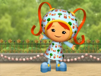 Tree, popcorn, balloons, and shoe dress from Cuckoo Bears