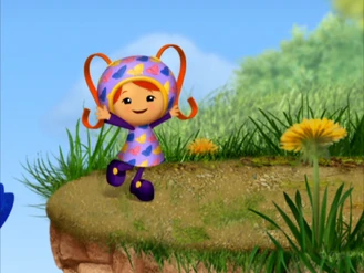 Same dress but unobscured