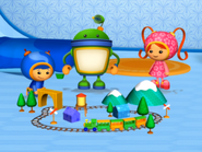 Umizoomi playing with train set