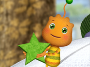 Gloopy holding a star