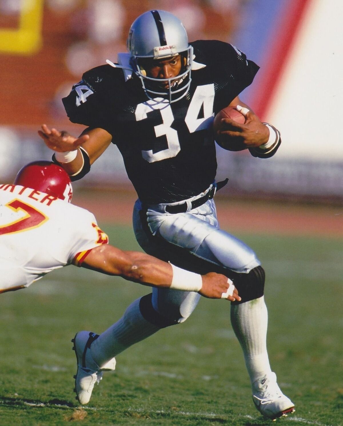 Bo Jackson 1,306 Yards Rushing ~ Tecmo Super Bowl [NES] 