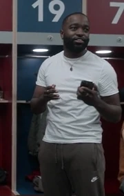 Declan argues that people shouldn't take naked pictures