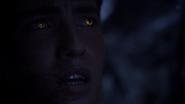 3x08 Glowing eyes beta derek