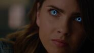 6x03 Malia glowing eyes 1