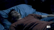 3x13 Stiles nightmare.gif (1.23 MB)