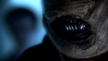 3x18 kitsune nogitsune fangs