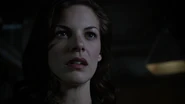 3x12 Jennifer Blake close up.jpg (31 KB)
