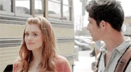 4x04 Scott and Lydia 1.gif (1.12 MB) The Benefactor