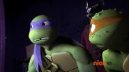 TMNT 2012 Michelangelo-4-