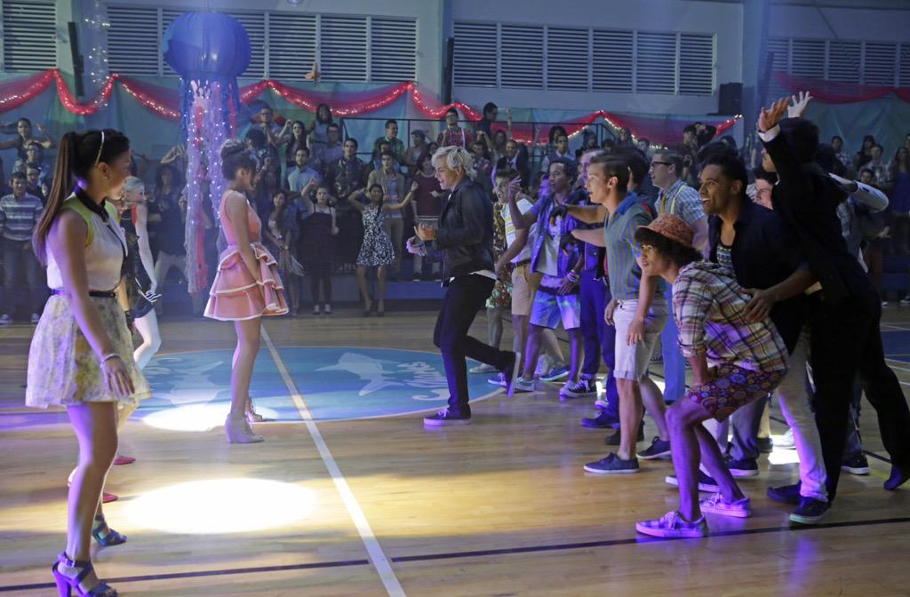 Gotta Be Me | Teen Beach Movie Wiki | Fandom