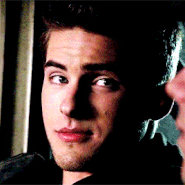 Hot-love-teen-wolf-werewolf-.gif (1,39 MB)