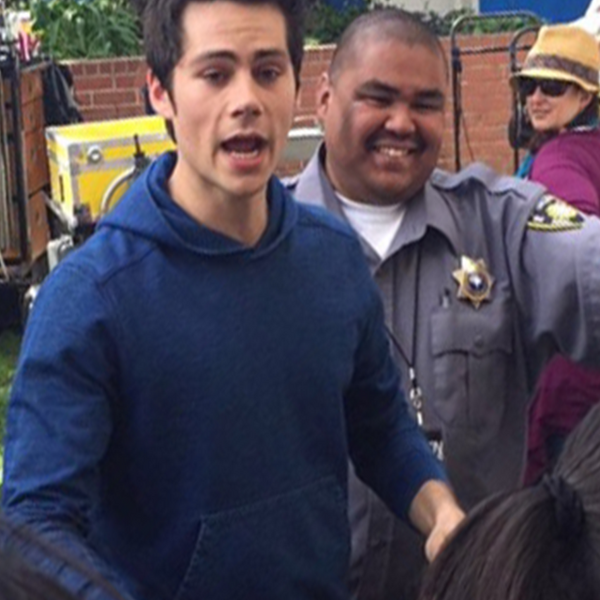 Teen Wolf Season 5 Behind the Scenes Dylan O'Brien with security 021115