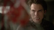 Dylan-Sprayberry-Liam-bloody-mirror-Teen-Wolf-Season-6-Episode-17-Werewolves-of-London.jpg (231 KB)