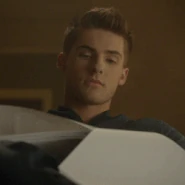 Theooo.gif (1,42 MB)