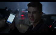 Teen Wolf Season05 Episode 1 creatures of the night Theo in traffic jam 