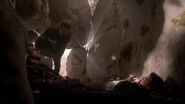 Derek, Ethan et Aiden dans la grotte de coyote