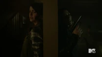 Teen Wolf Season 5 Episode 20 Apotheosis Malia vs Corinne.jpg (47 KB)