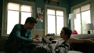 Tyler-Posey-Dylan-Sprayberry-Scott-Liam-pep-talk-Teen-Wolf-Season-6-Episode-14-Face-to-Faceless.png (559 KB)