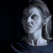 Cora als Werwolf