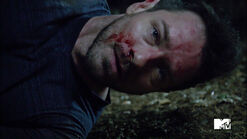 Ian-Bohen-Peter-beaten-Teen-Wolf-Season-6-Episode-10-Riders-on-the-Storm