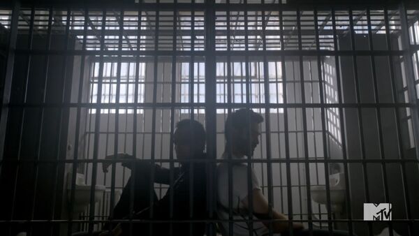 Teen Wolf Season 3 Episode 20 Echo House Tyler Hoechling JR Bourne Derek Hale Chris Argent In Jail