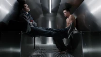 Stiles parle à son prisonnier