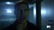 Pete-Ploszek-Garrett-Douglas-green-eyes-fangs-Teen-Wolf-Season-6-Episode-10-Riders-on-the-Storm