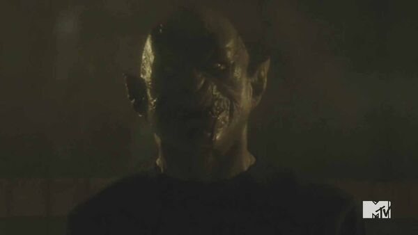Teen-Wolf-Season-5-Episode-5-A-Novel-Approach-Sluagh.