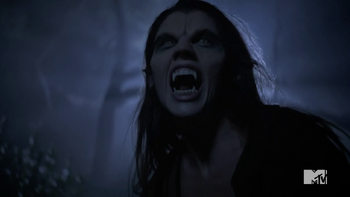 Teen Wolf Season 3 Episode 3 Fireflies Adelaide Kane Cora Growl